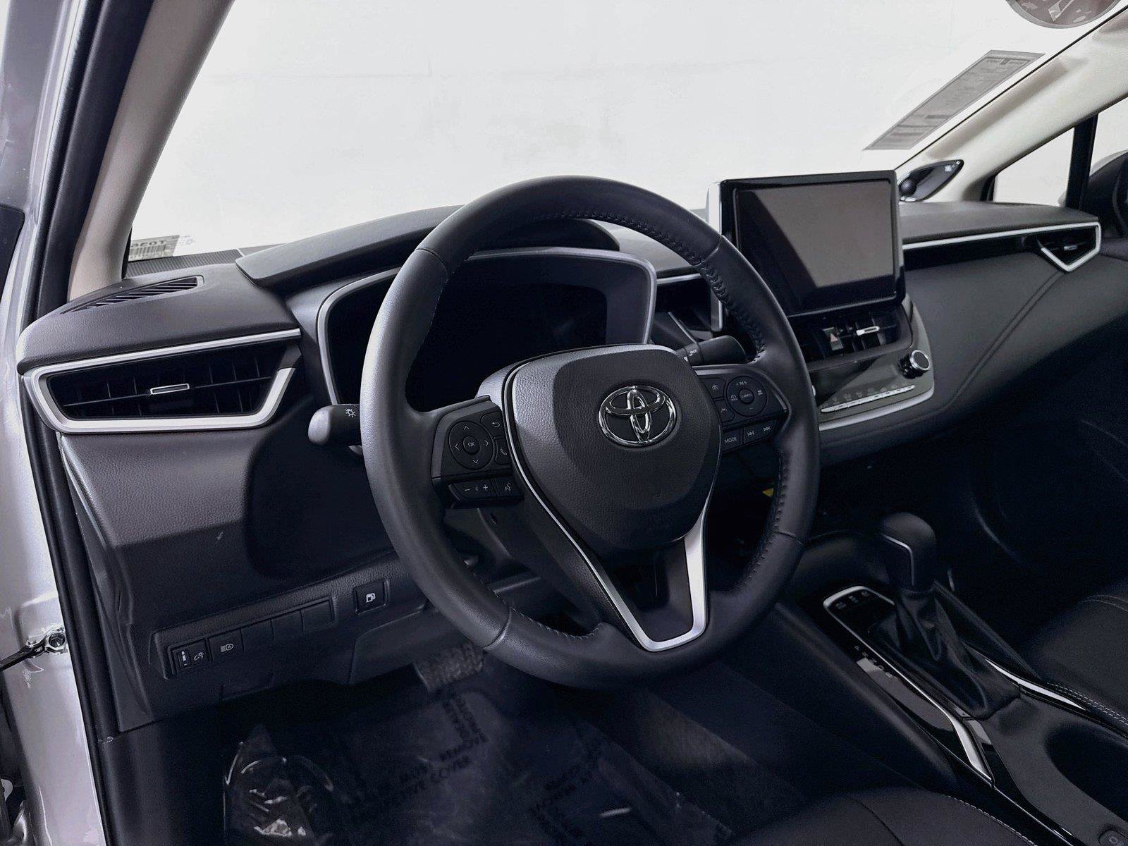 Certified 2024 Toyota Corolla XLE FWD image 4