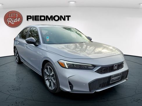 Certified 2025 Honda Civic Sport Touring image 5