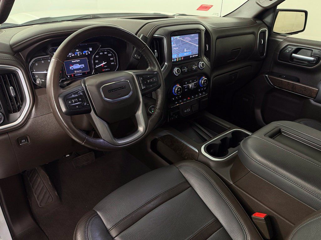 Used 2021 GMC Sierra 1500 Denali w/ Denali Premium Package AWD/4WD image 13