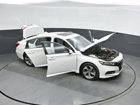 Used 2018 Honda Accord EX image 53