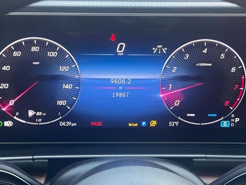 Used 2024 Mercedes-Benz GLE 350 4MATIC image 27