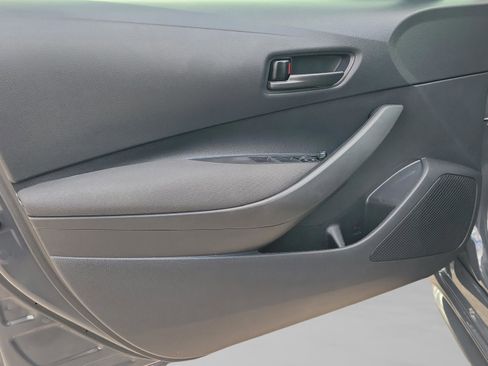Used 2024 Toyota Corolla LE image 19