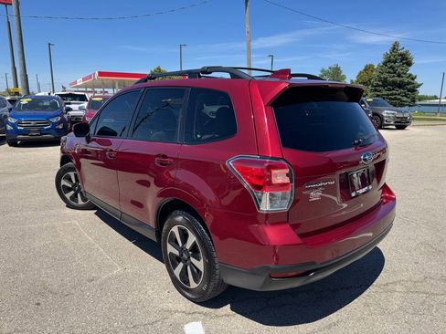 Used 2018 Subaru Forester 2.5i Premium w/ All-Weather Package AWD/4WD image 5
