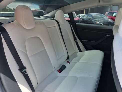 Used 2022 Tesla Model 3 Performance AWD/4WD image 37