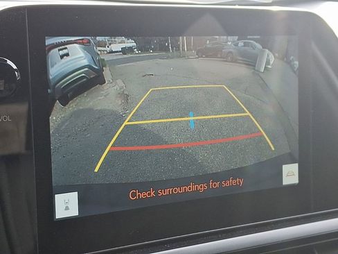 Used 2024 Lexus UX 250h AWD w/ Premium Package image 19