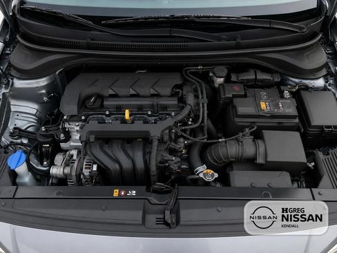 Used 2021 Hyundai Accent SE FWD image 12