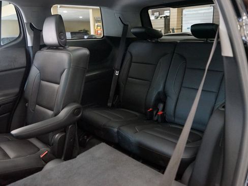 Used 2018 GMC Acadia SLT AWD/4WD image 15