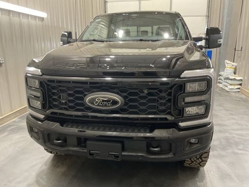 Used 2026 Ford F250 Lariat w/ Tremor Off-Road Package image 2