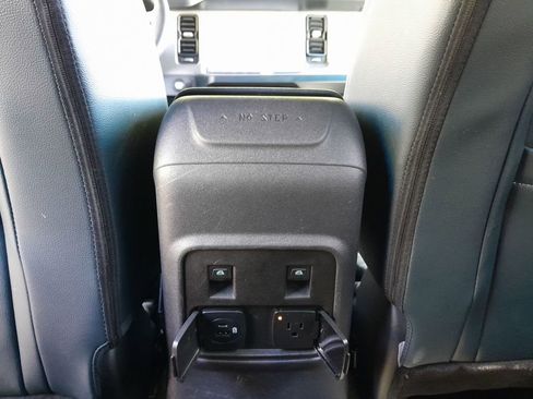 Used 2023 Ford Bronco Outer Banks AWD/4WD image 32