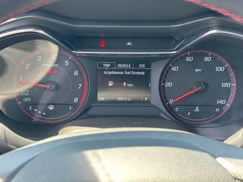 Used 2023 Chevrolet TrailBlazer RS w/ Convenience Package FWD image 26