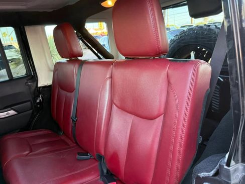Used 2013 Jeep Wrangler Rubicon AWD/4WD image 43