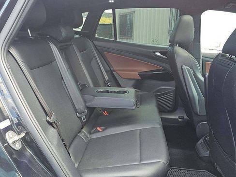 Used 2021 Volkswagen ID.4 Pro S w/ Gradient Package RWD image 15