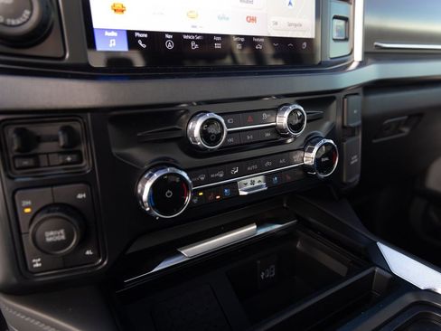 Used 2025 Ford F350 Platinum image 47