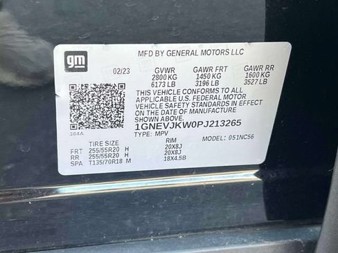 Used 2023 Chevrolet Traverse RS AWD/4WD image 21
