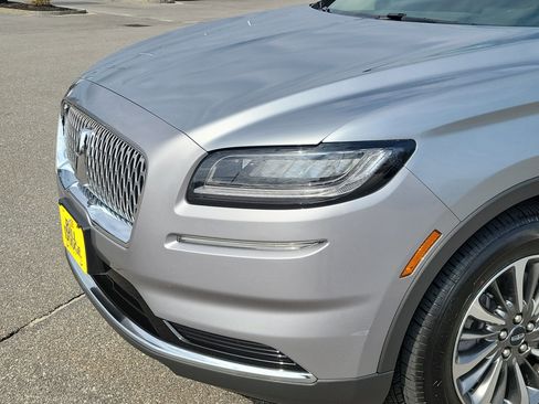 Used 2023 Lincoln Nautilus AWD w/ Premium Package image 14