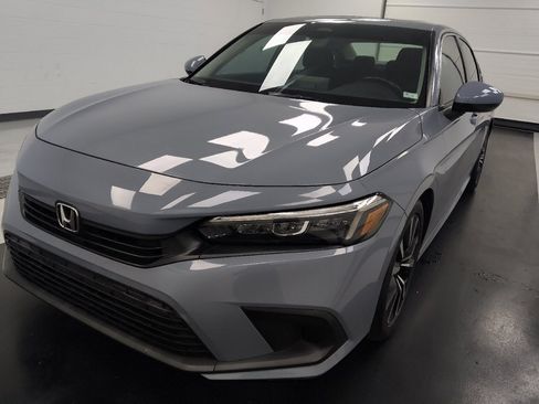 Used 2024 Honda Civic EX image 15