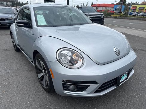 Used 2014 Volkswagen Beetle R-Line image 10