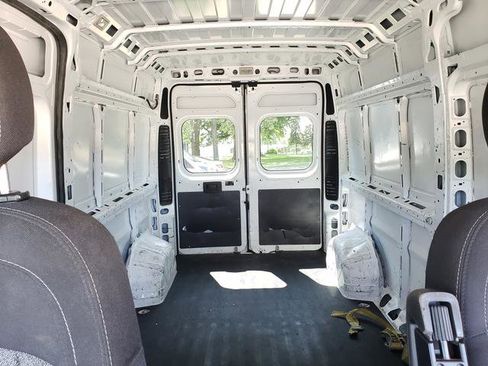 Used 2021 RAM ProMaster 2500 image 16