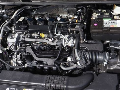 Used 2022 Toyota Corolla SE image 13