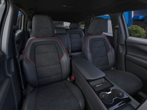 New 2025 Chevrolet Blazer EV RS image 16