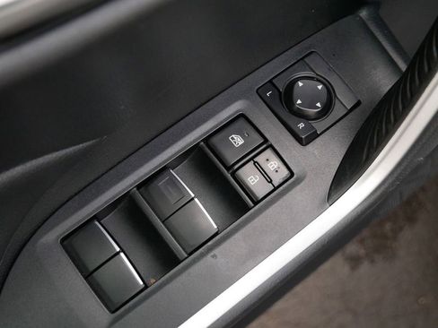 Used 2021 Toyota RAV4 XLE Premium AWD/4WD image 15