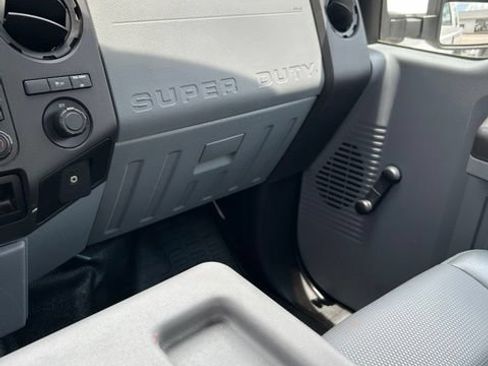 Used 2016 Ford F250 XL w/ XL Value Package AWD/4WD image 14