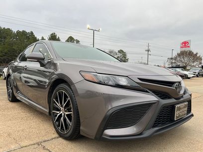 Used 2024 Toyota Camry SE
