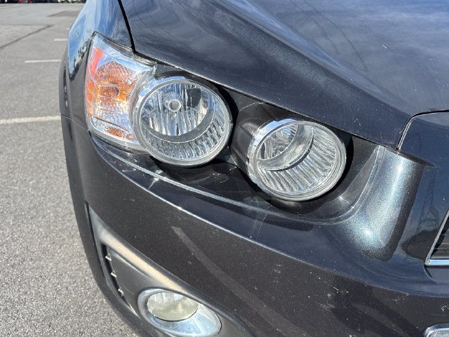 Used 2015 Chevrolet Sonic LTZ FWD image 12