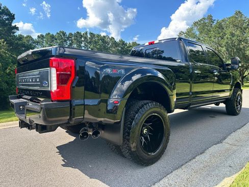 Used 2018 Ford F350 Platinum w/ Platinum Ultimate Package AWD/4WD image 5