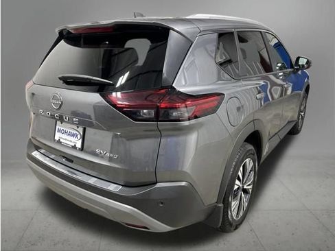Used 2023 Nissan Rogue SV w/ SV Premium B Package AWD/4WD image 5