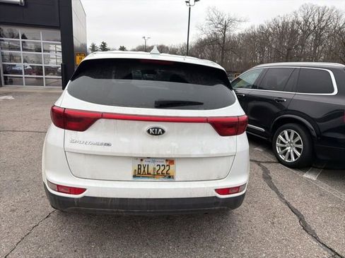Used 2017 Kia Sportage LX image 7
