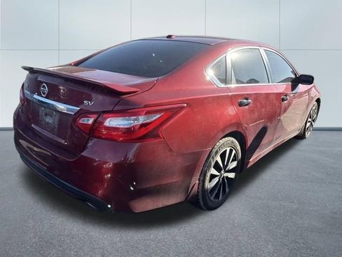 Used 2017 Nissan Altima 2.5 SV image 3