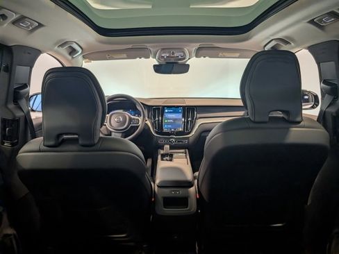 Used 2025 Volvo XC60 B5 Core w/ Climate Package image 30