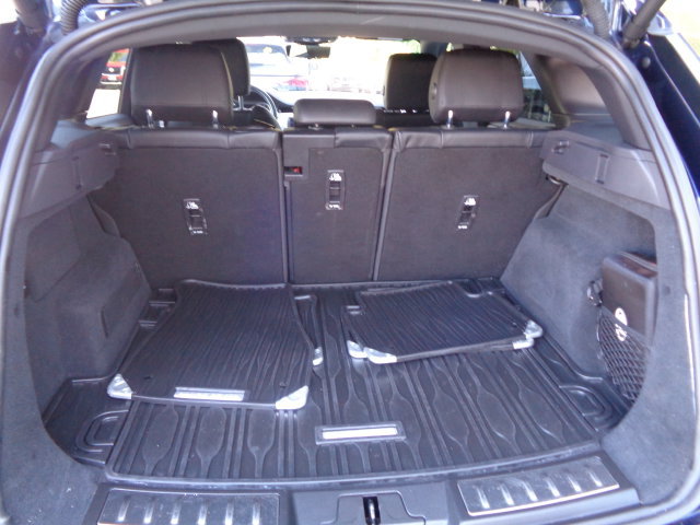 Used 2021 Land Rover Range Rover Evoque R-Dynamic S AWD/4WD image 19