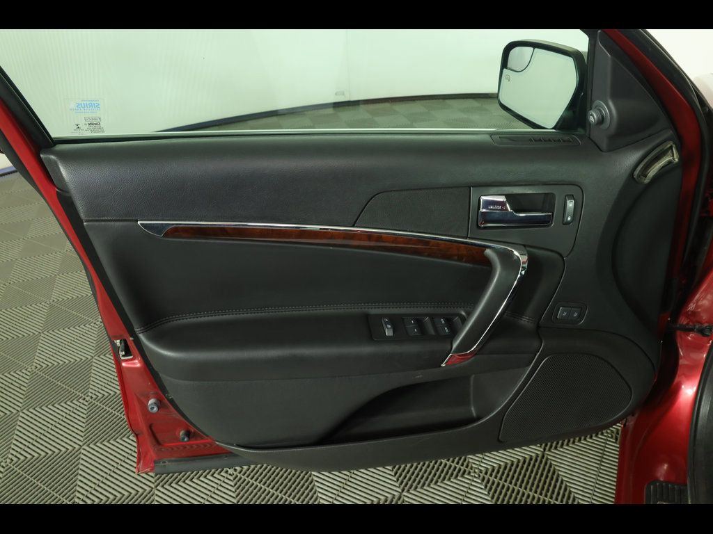 Used 2012 Lincoln MKZ FWD image 13