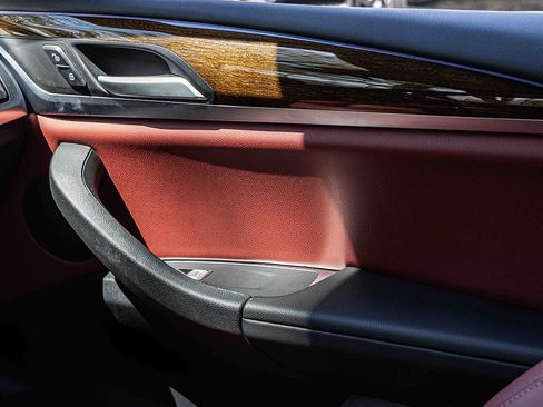 Used 2023 BMW X3 xDrive30i w/ Premium Package image 16