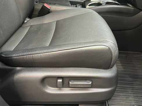 Certified 2023 Honda Passport EX-L image 24
