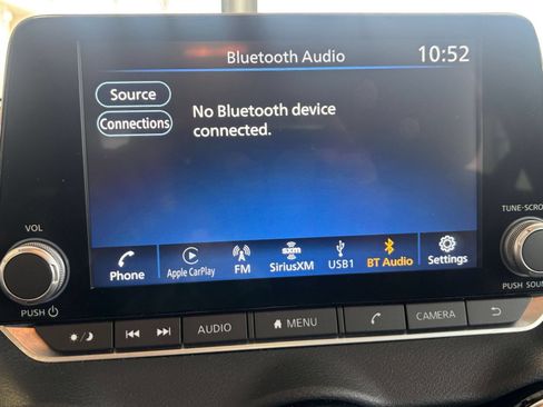 Used 2025 Nissan Sentra SV FWD image 16