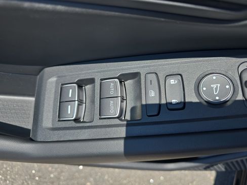 Used 2023 Honda Accord EX-L image 27