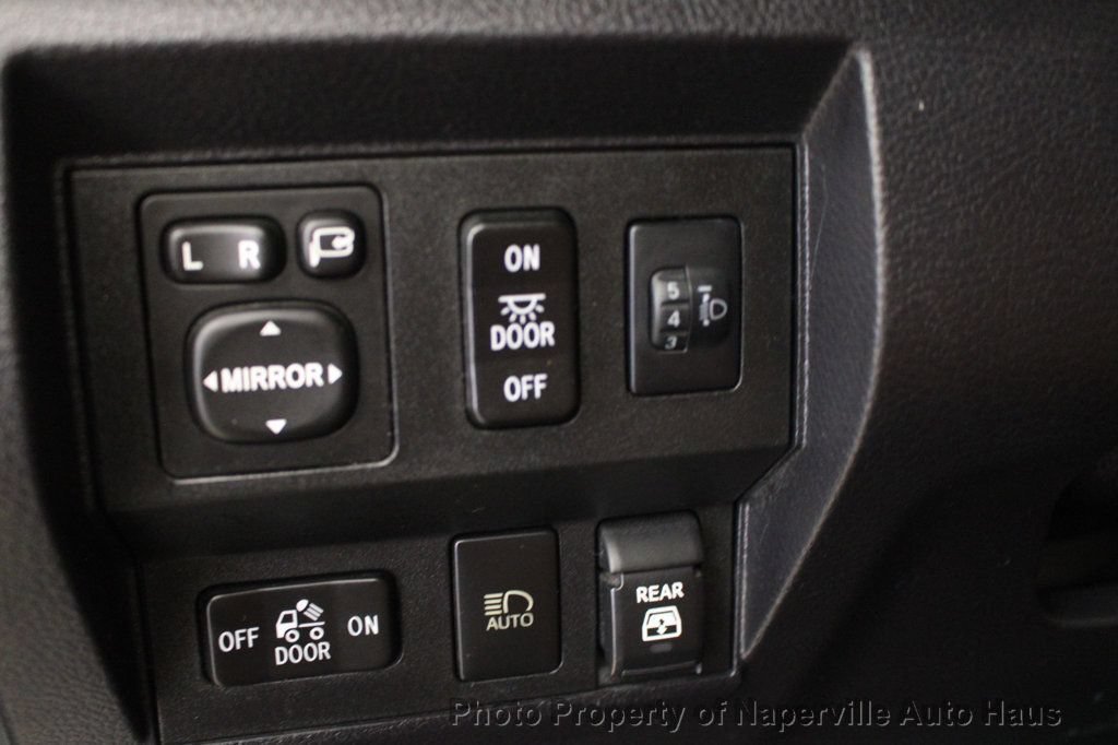 Used 2021 Toyota Tundra 1794 Edition AWD/4WD image 10