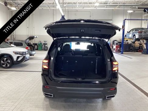 Used 2023 Honda Pilot Sport image 15