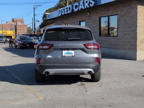 Certified 2025 Ford Escape Active FWD image 5
