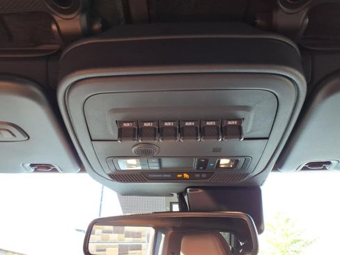 Used 2024 Ford Bronco Heritage Edition AWD/4WD image 29