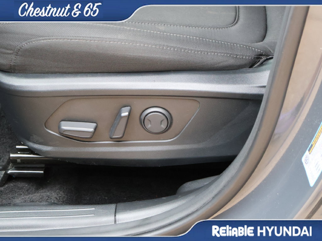 Certified 2025 Hyundai Tucson SEL FWD image 24