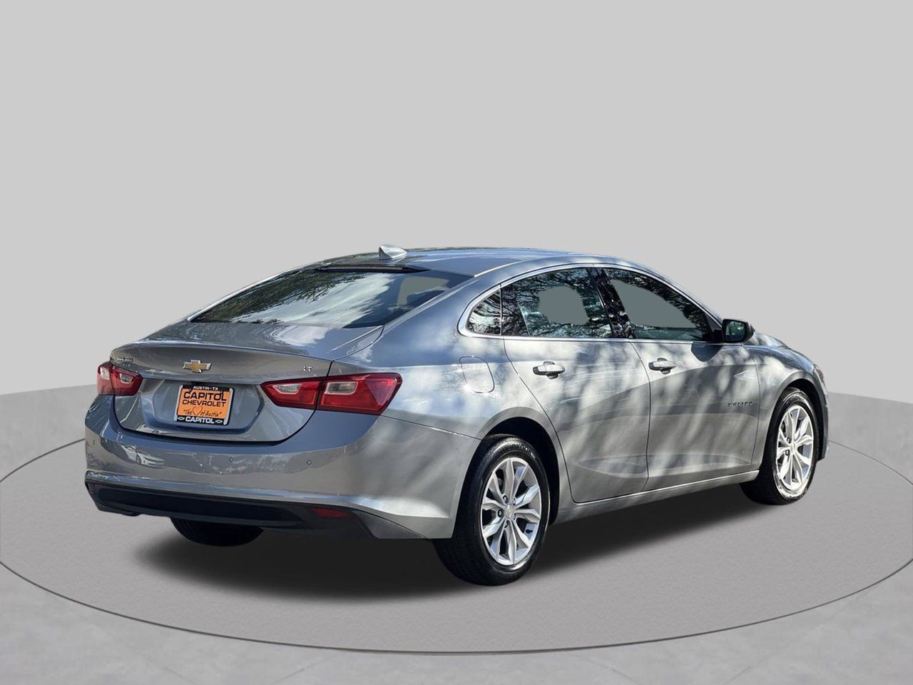 Used 2025 Chevrolet Malibu LT FWD image 6