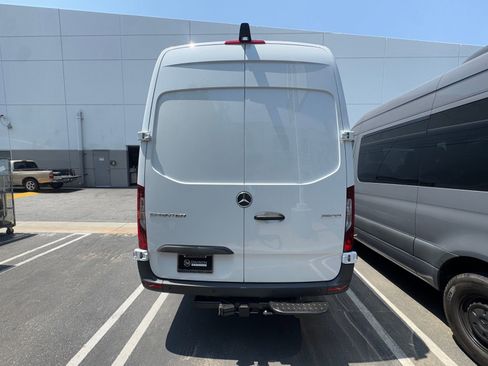 New 2025 Mercedes-Benz Sprinter 3500 image 7