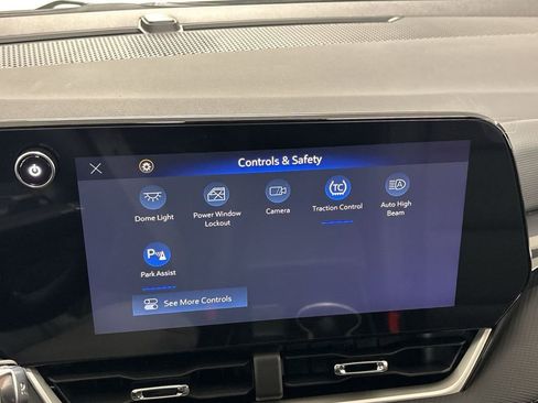 New 2026 Chevrolet Equinox LT w/ Convenience Package II AWD/4WD image 58