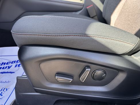 New 2026 Ford Explorer Active image 8