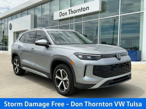 New 2026 Volkswagen Tiguan SE AWD/4WD image 1