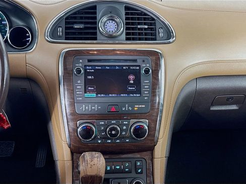 Used 2017 Buick Enclave Premium w/ Experience Buick Package image 39